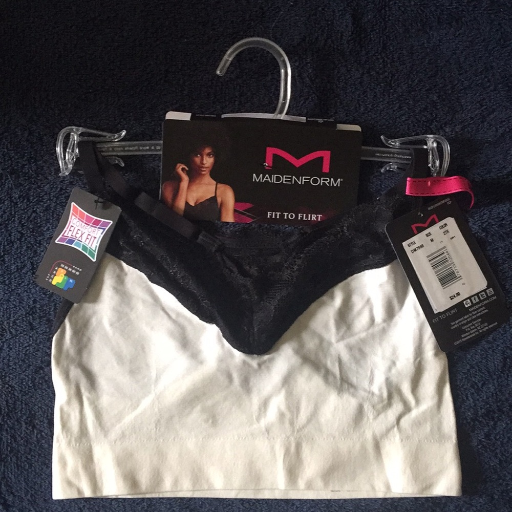 NWT. Maidenform Cream T Back Bra M